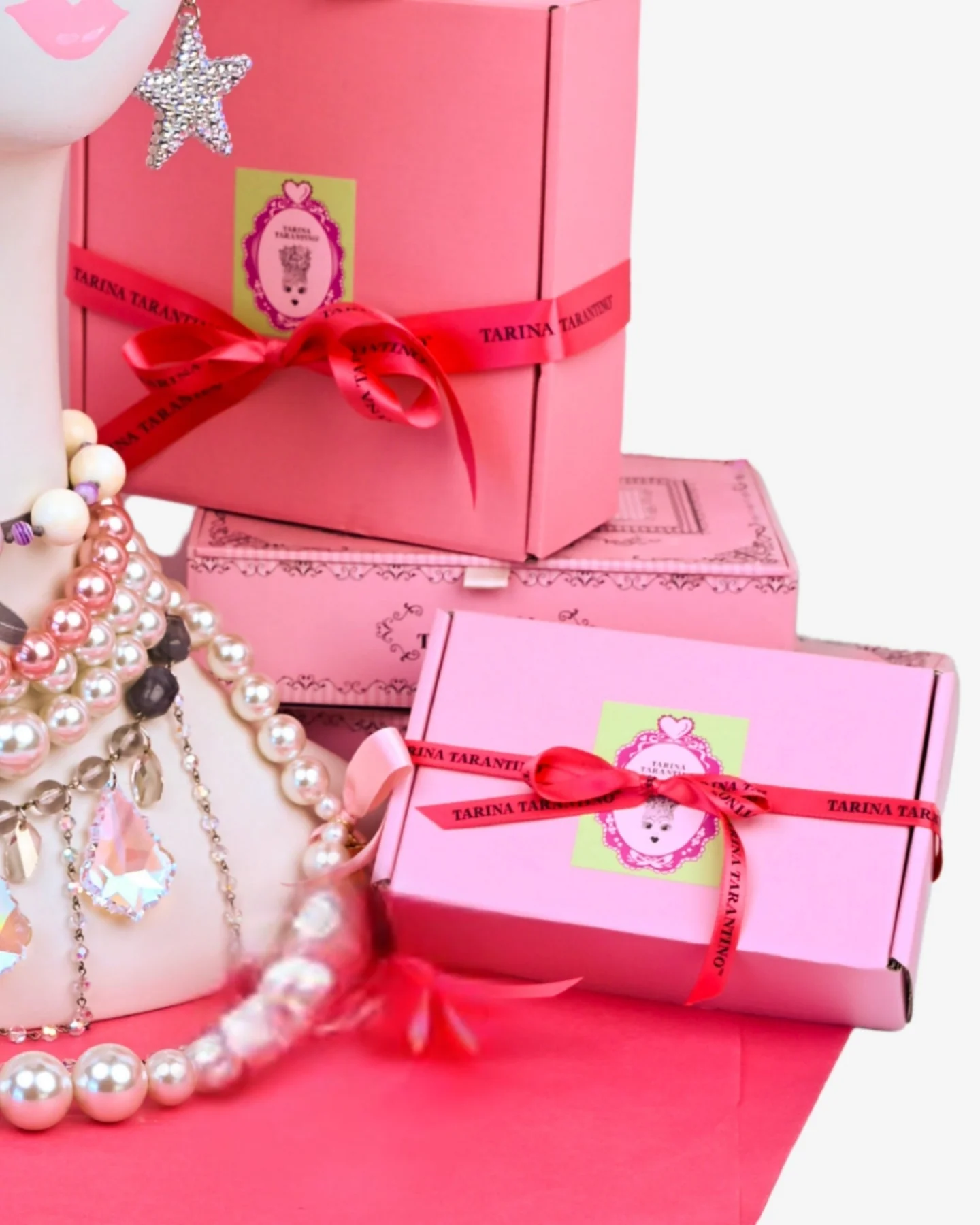 GIFT BOX