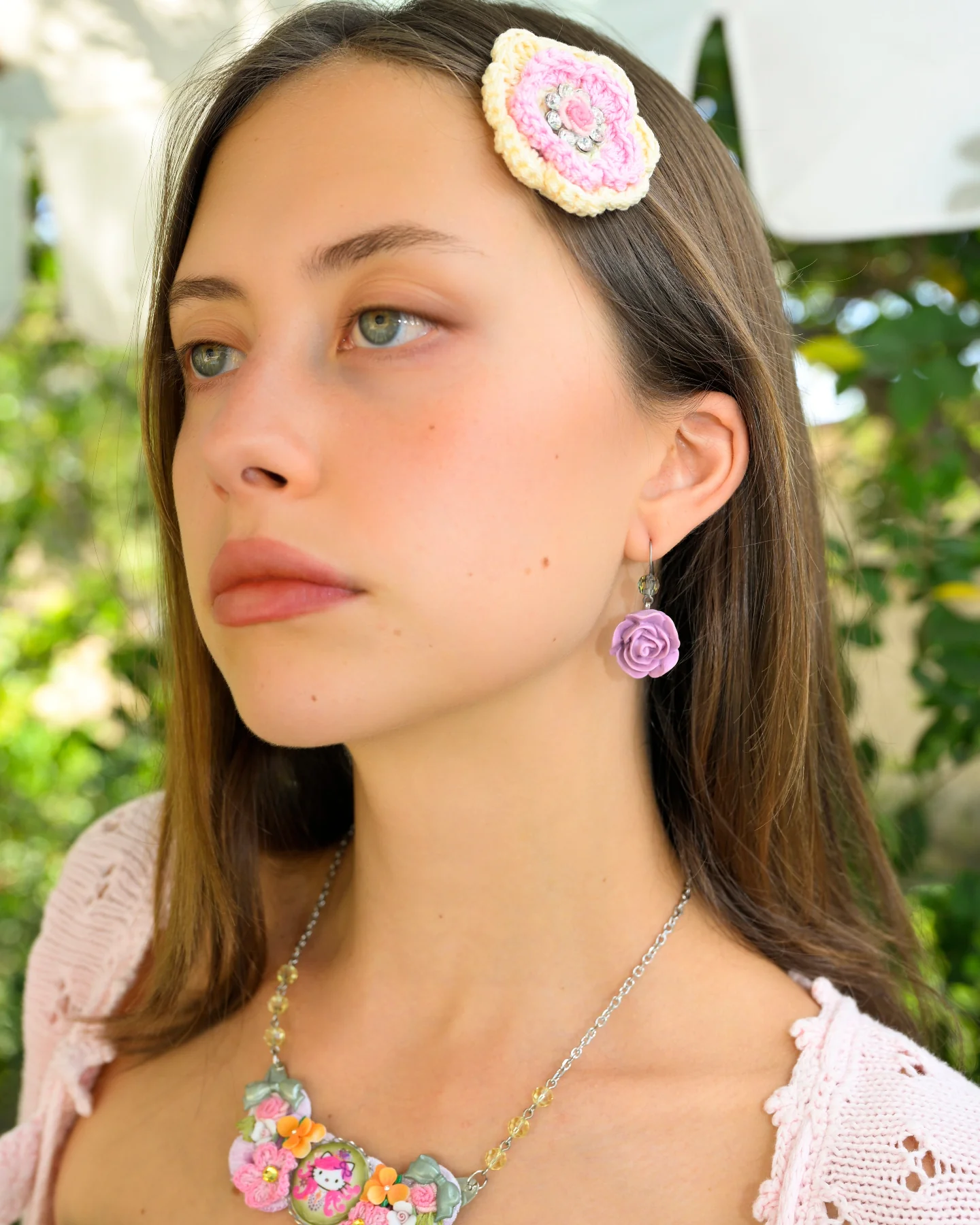 TAPESTRY FLOWER CLIP - Image 2